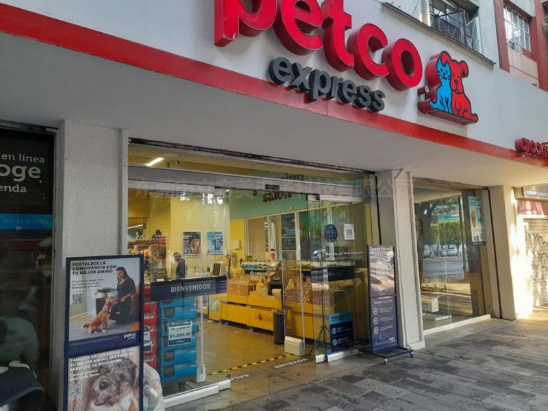 Зоомагазин Petco монтира устройство против кражба emeno